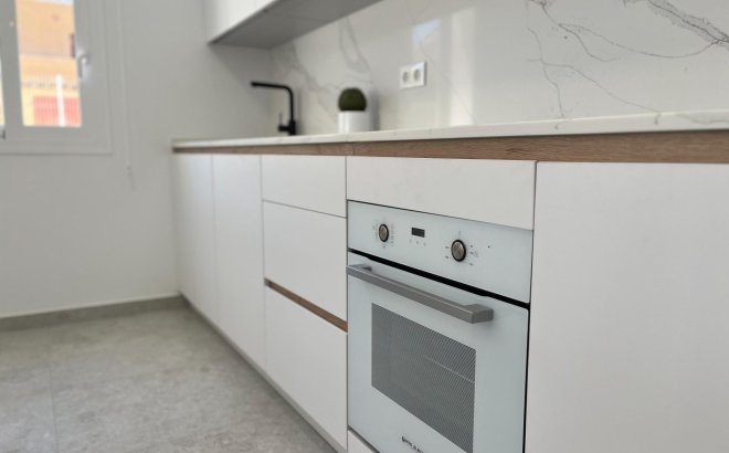 Resale - Apartment -
Torrevieja - Aguas Nuevas