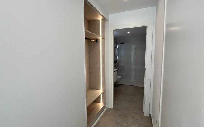 Resale - Apartment -
Torrevieja - Aguas Nuevas