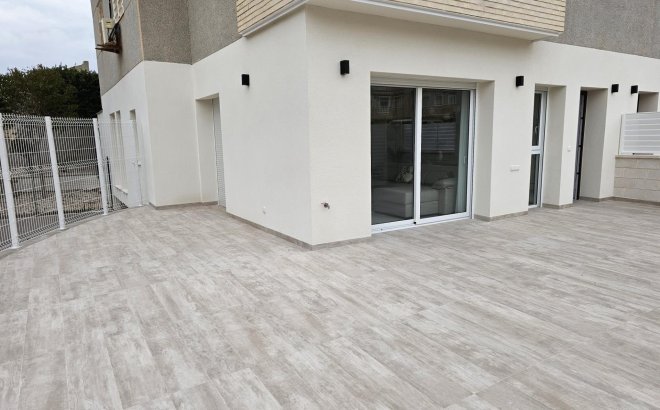 Resale - Apartment -
Torrevieja - Aguas Nuevas