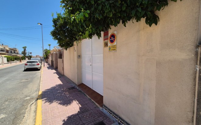 Resale - Town House -
Torrevieja - Costa Blanca