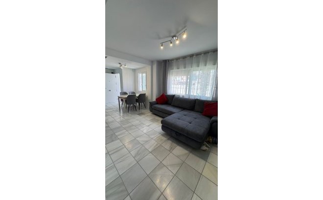 Revente - Semi Detached -
Torrevieja - Costa Blanca