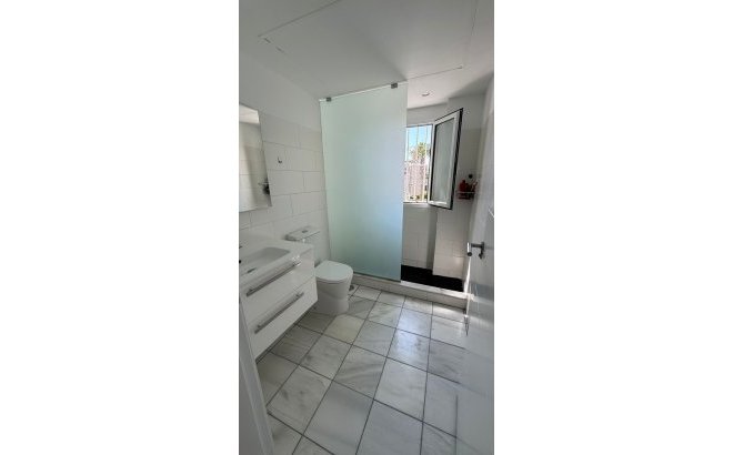 Revente - Semi Detached -
Torrevieja - Costa Blanca