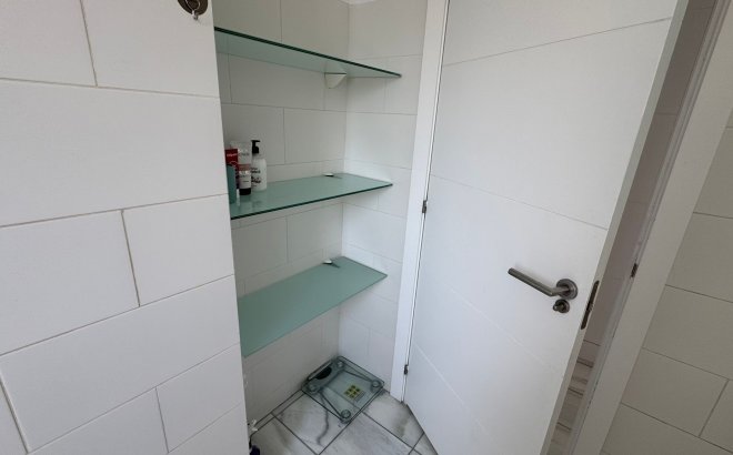 Revente - Semi Detached -
Torrevieja - Costa Blanca