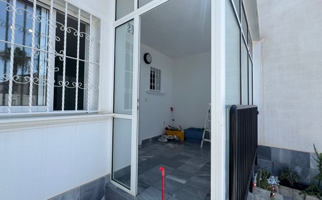 Revente - Semi Detached -
Torrevieja - Costa Blanca