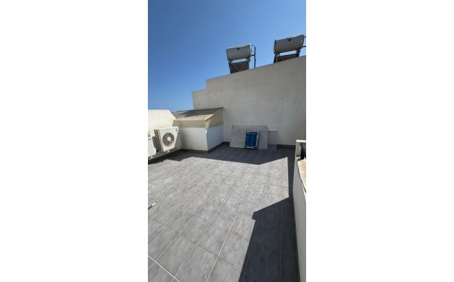 Revente - Semi Detached -
Torrevieja - Costa Blanca