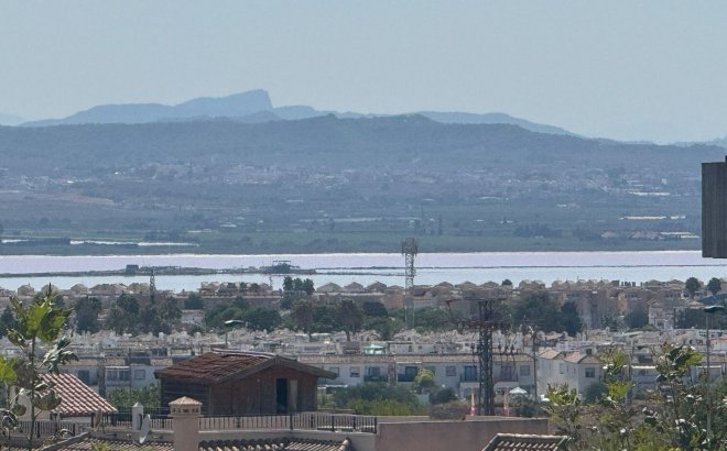 Revente - Semi Detached -
Torrevieja - Costa Blanca