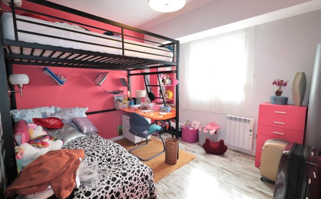 Resale - Penthouse -
Torrevieja - Playa De Los Naufragos