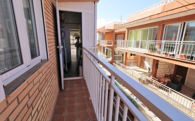 Resale - Penthouse -
Torrevieja - Playa De Los Naufragos