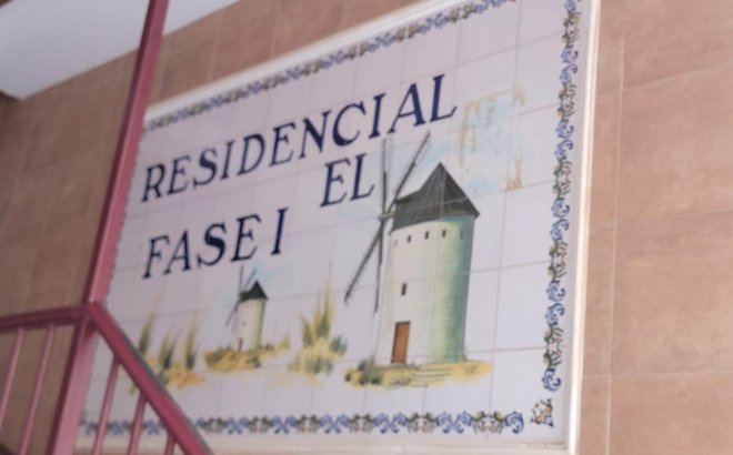 Resale - Apartment -
Torrevieja - Centro