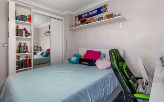 Herverkoop - Town House -
Torrevieja - Costa Blanca