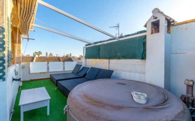 Herverkoop - Town House -
Torrevieja - Costa Blanca