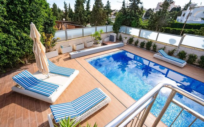 Herverkoop - Villa -
Torrevieja - Torre La Mata