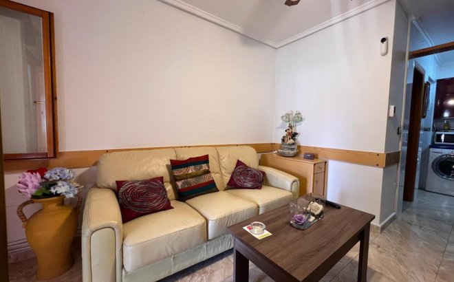 Revente - Dúplex -
Torrevieja - Costa Blanca