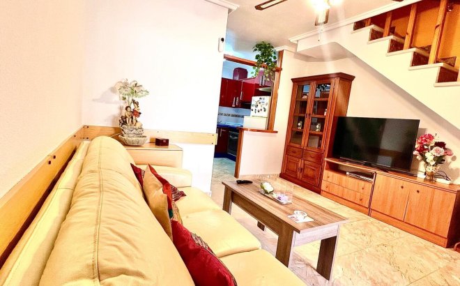 Revente - Dúplex -
Torrevieja - Costa Blanca