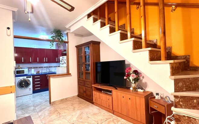 Revente - Dúplex -
Torrevieja - Costa Blanca