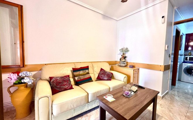 Revente - Dúplex -
Torrevieja - Costa Blanca