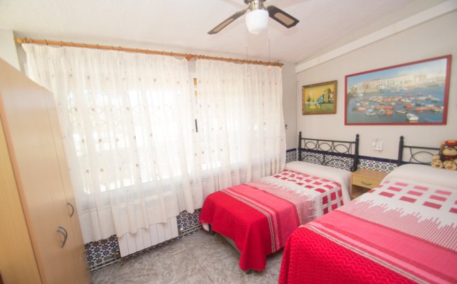 Revente - Dúplex -
Torrevieja - Costa Blanca