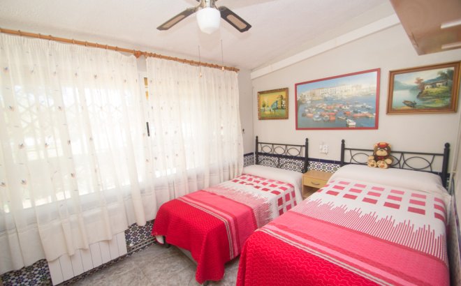 Revente - Dúplex -
Torrevieja - Costa Blanca