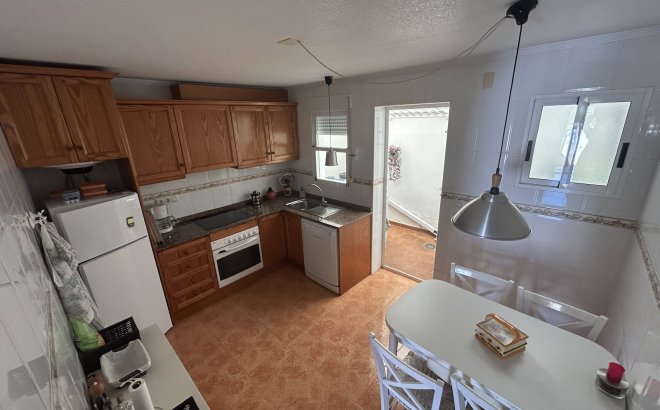 Herverkoop - Town House -
Torrevieja - Costa Blanca