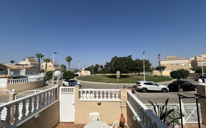 Herverkoop - Town House -
Torrevieja - Costa Blanca