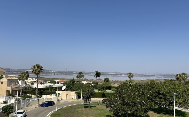 Herverkoop - Town House -
Torrevieja - Costa Blanca