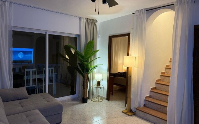 Herverkoop - Bungalow -
Torrevieja - Cañada Del Molino