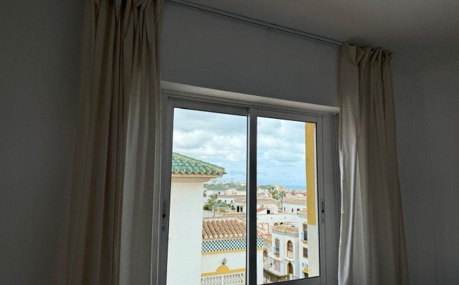 Herverkoop - Bungalow -
Torrevieja - Cañada Del Molino