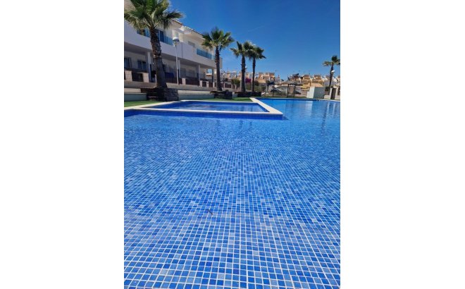 Resale - Dúplex -
Torrevieja - Los Balcones - Los Altos del Edén