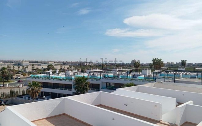 Resale - Dúplex -
Torrevieja - Los Balcones - Los Altos del Edén