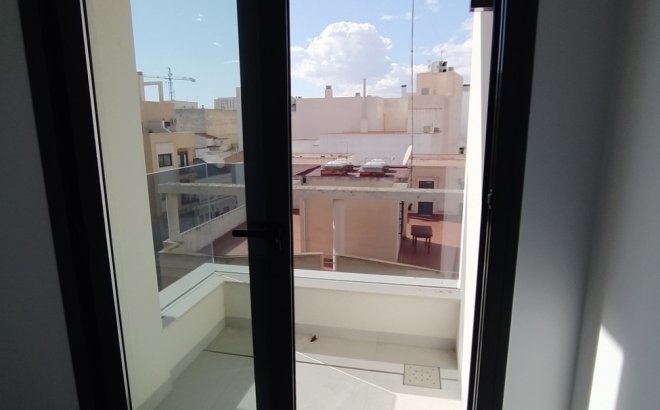 Resale - Apartment -
Torrevieja - CENTRE PLAYA DEL CURA LAS PISCINAS