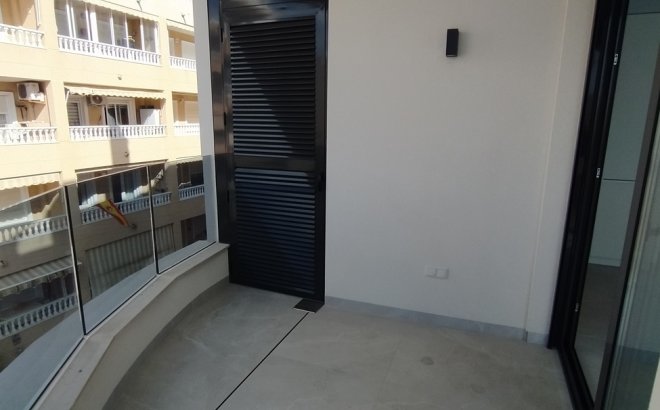 Resale - Apartment -
Torrevieja - CENTRE PLAYA DEL CURA LAS PISCINAS