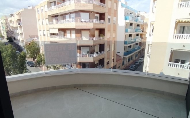Resale - Apartment -
Torrevieja - CENTRE PLAYA DEL CURA LAS PISCINAS