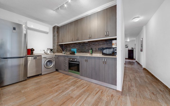 Resale - Apartment -
Torrevieja - Playa del Cura