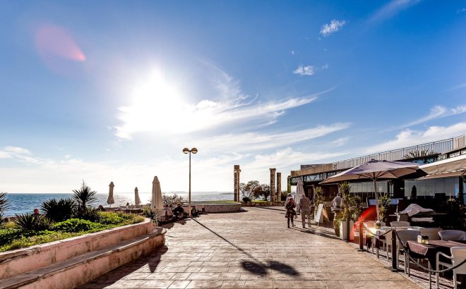 Resale - Apartment -
Torrevieja - Playa del Cura