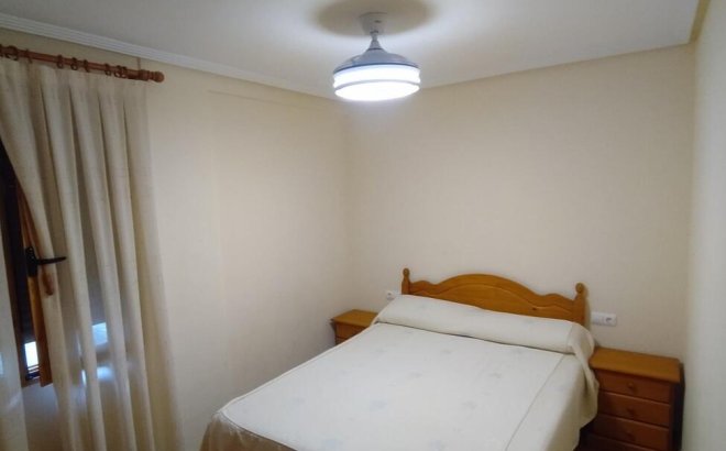 Resale - Apartment -
Torrevieja - La Mata