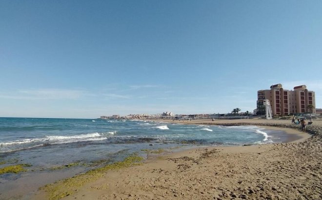 Resale - Apartment -
Torrevieja - La Mata