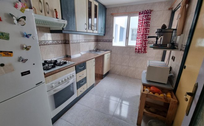 Resale - Apartment -
Torrevieja - Habaneras