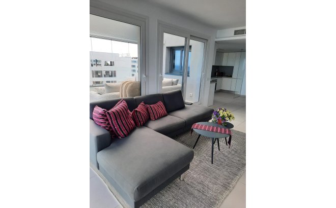 Resale - Penthouse -
Torrevieja - Punta Prima