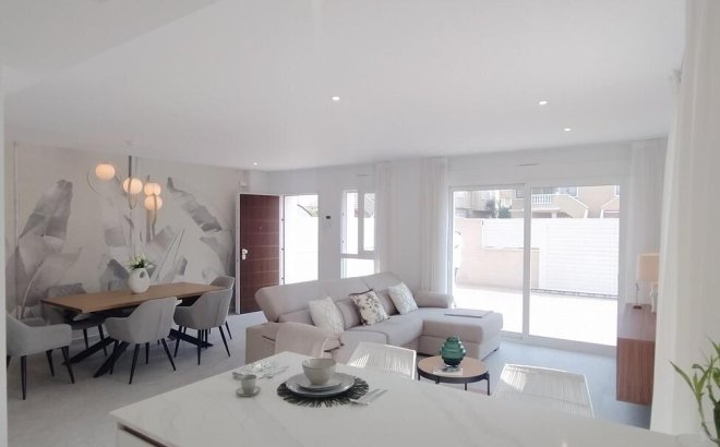 Resale - Apartment -
Torrevieja - Torreblanca