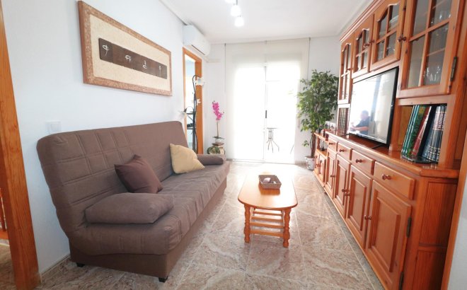 Resale - Apartment -
Torrevieja - Acequion