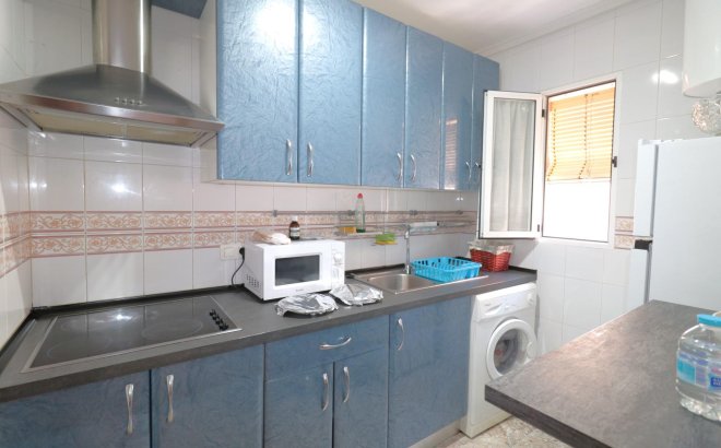 Resale - Apartment -
Torrevieja - Acequion