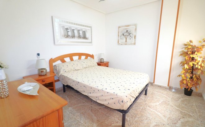 Resale - Apartment -
Torrevieja - Acequion