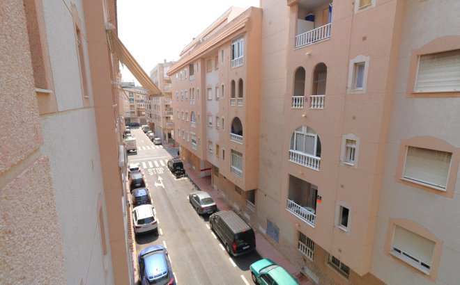 Resale - Apartment -
Torrevieja - Acequion