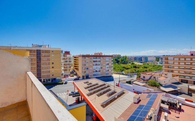 Resale - Penthouse -
Torrevieja