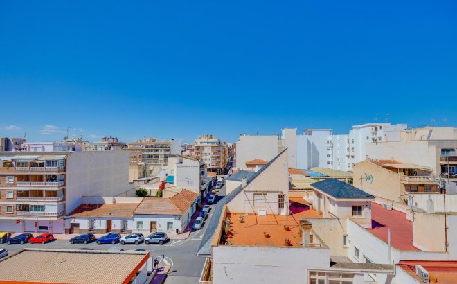 Resale - Penthouse -
Torrevieja