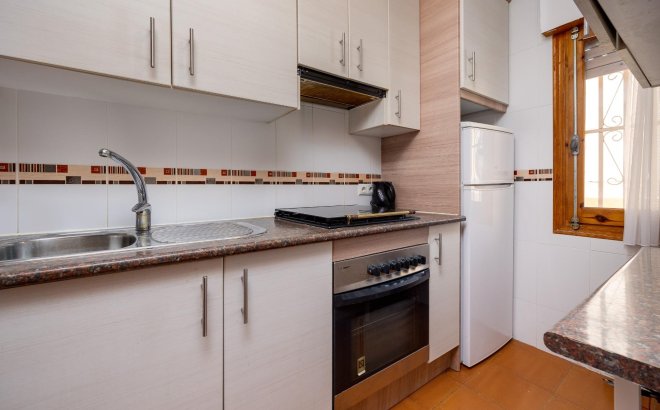 Resale - Apartment -
Torrevieja - La Mata