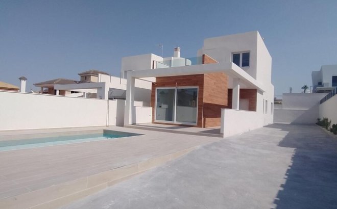 Revente - Villa Penthouse -
Torrevieja - Aguas Nuevas