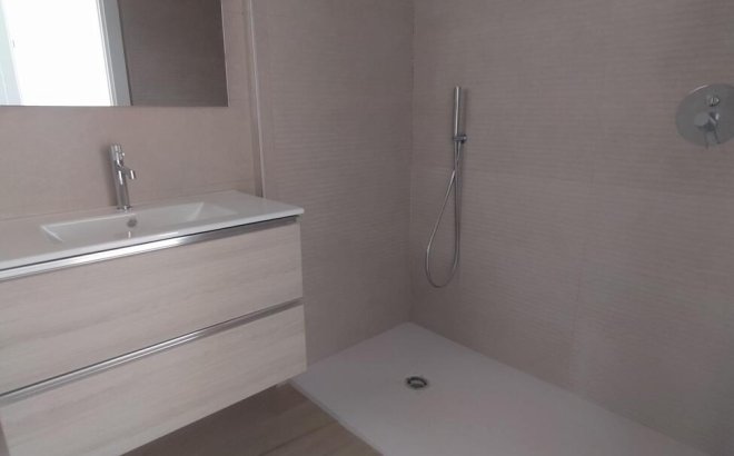 Revente - Villa Penthouse -
Torrevieja - Aguas Nuevas