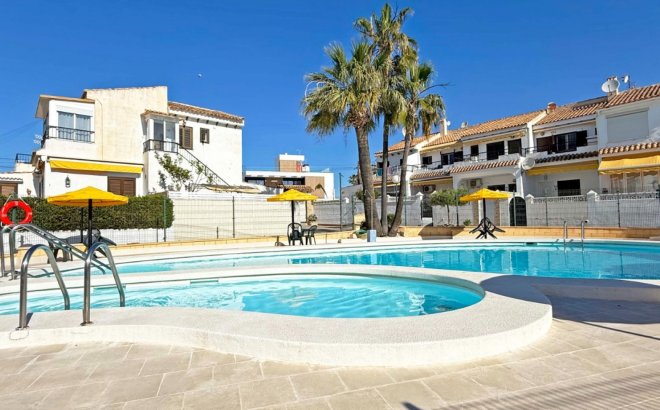 Herverkoop - Bungalow -
Torrevieja - Costa Blanca