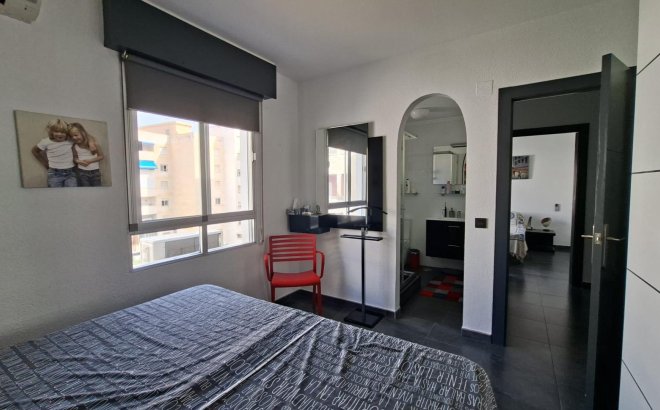 Resale - Apartment -
Torrevieja - Acequion